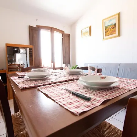 Welcomely - Arriora Apartment